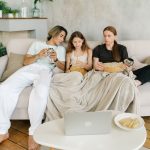 Cómo elegir películas para una noche romántica